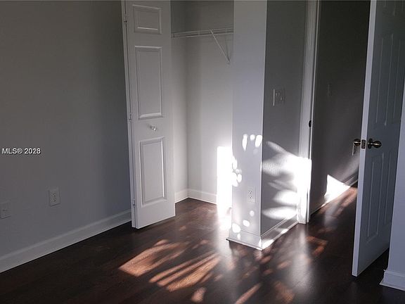 5th image of 1720 NE 33rd Ave Unit 103