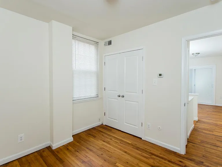 512 S 7th St #B — Photo 7