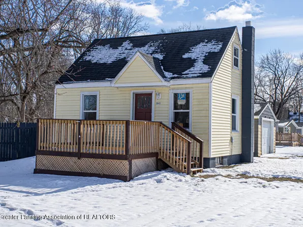 1941 Reo Rd, Lansing, MI 48910