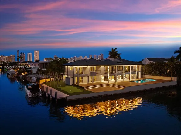 3209 NE 169th St, North Miami Beach, FL 33160