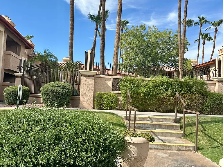10410 N Cave Creek Rd #1046 — Photo 6