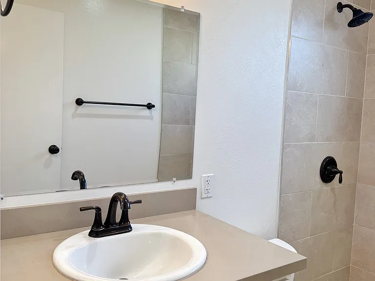 3966 Cleveland Ave #6 — Photo 23
