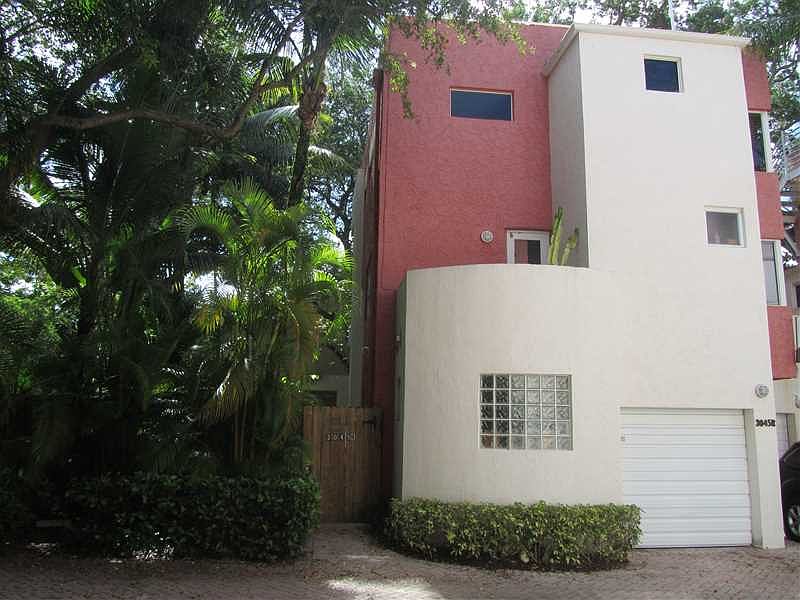 1st image of 3045 Orange St