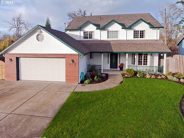 1st image of 2717 NE Lindsey Dr