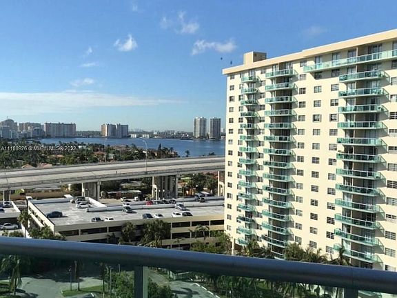 5th image of 19380 Collins Ave APT 1125