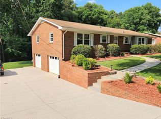 5132 Sedge Brook Rd, Kernersville, NC 27284