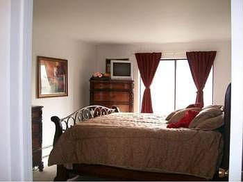 5th image of 268 Country Club Ln