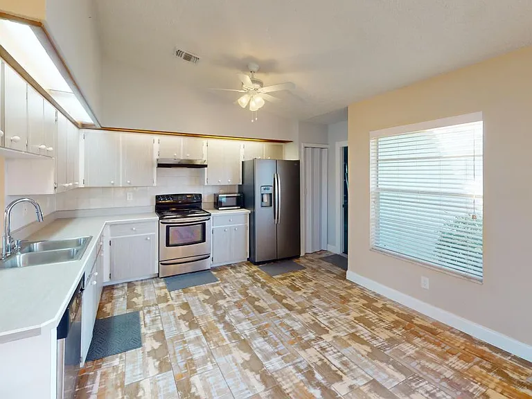 2219 Umbrella Tree Dr #1 — Photo 21