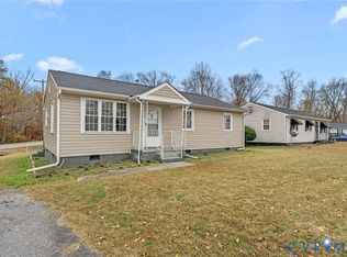 20501 Hickory Ct, South Chesterfield, VA 23803