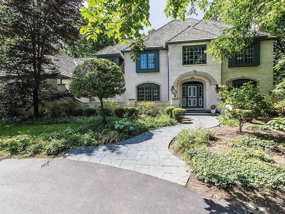 1st image of 4555 W Regency Dr