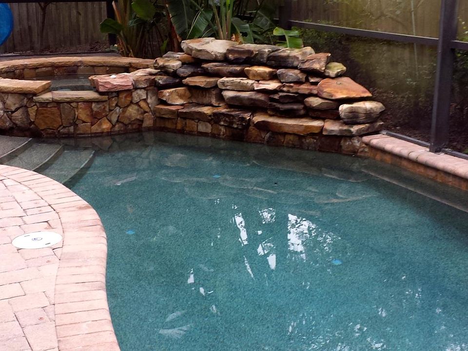 1st image of 19806 Ellendale Dr