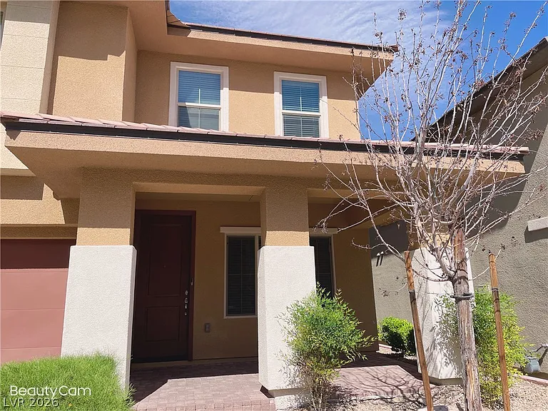 5704 Shadow Bend Dr — Photo 3