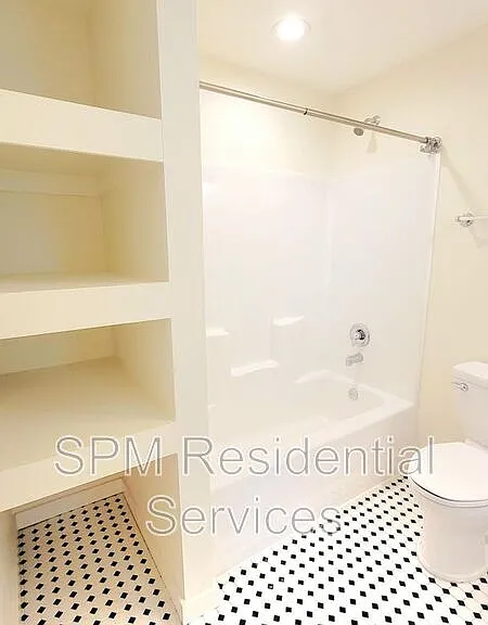 5013 Pine Needle Dr — Photo 17