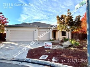 7563 N Carnegie Ave, Fresno, CA