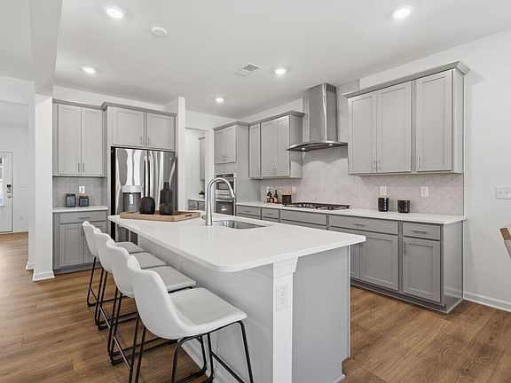 2nd image of 200 Seagraves Creek Ln