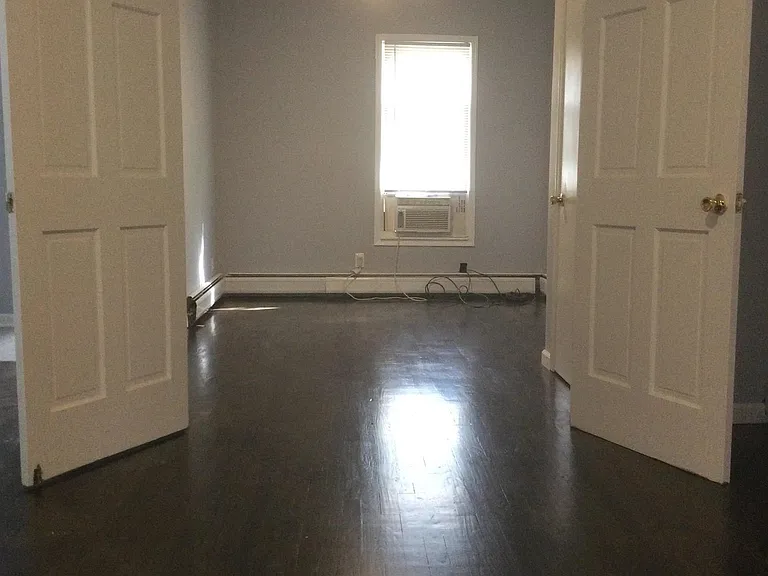 196 Van Horne St #1 — Photo 13