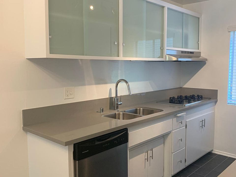 1st image of 1710 Camino Palmero St #10