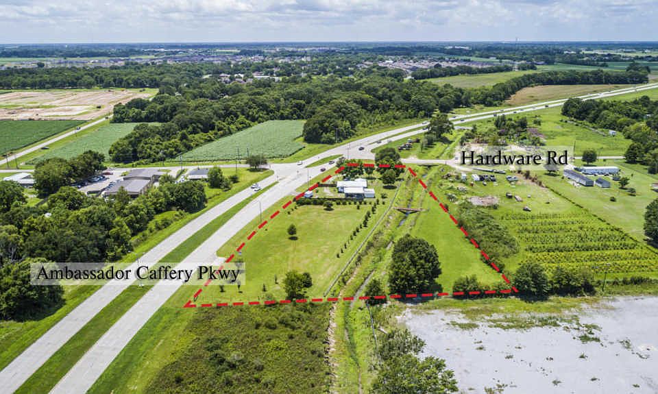 2nd image of 120 Hardware Rd