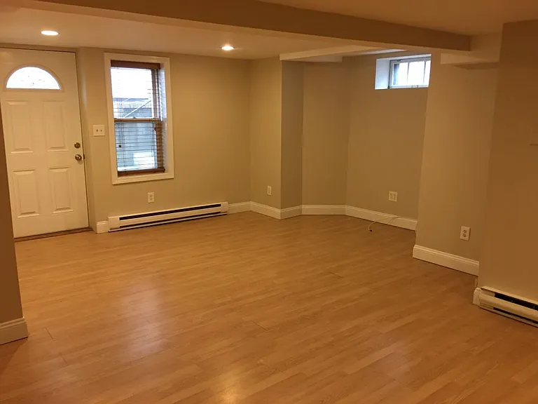 100 Emerson St #1 — Photo 3