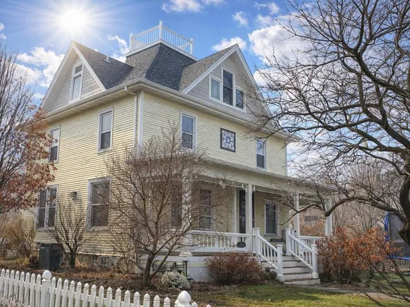 214 South 8th Street, Mount Horeb, WI 53572