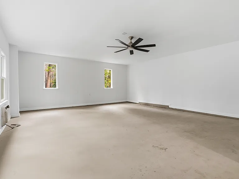 1504 Homestead Rd — Photo 31