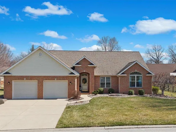 420 N Harrison St, Trenton, IL 62293