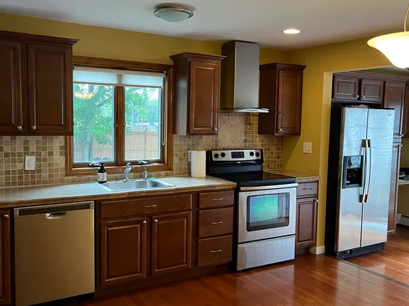 (undisclosed Address), Morganville, NJ 07751