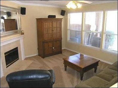5th image of 917 Parker Dr