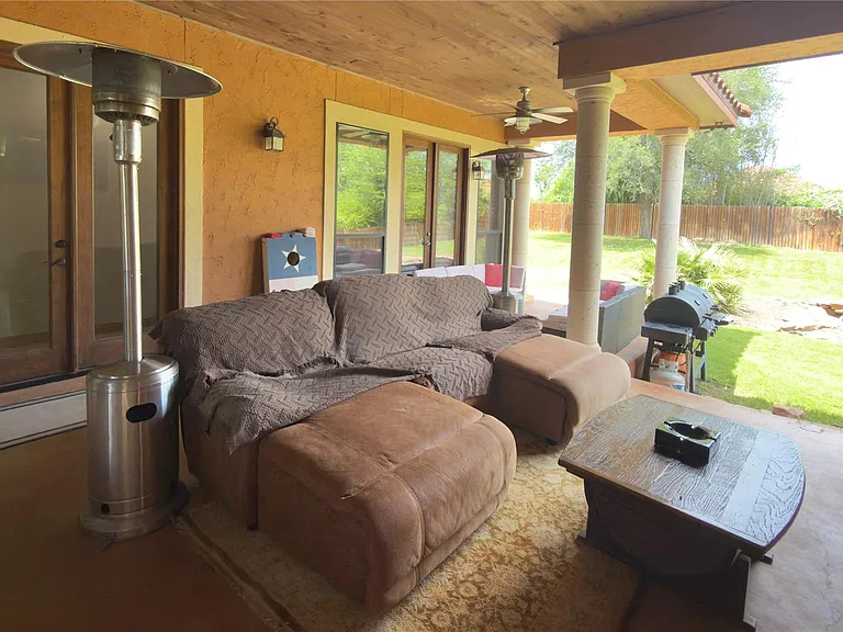 15206 Kevin Ln — Photo 15