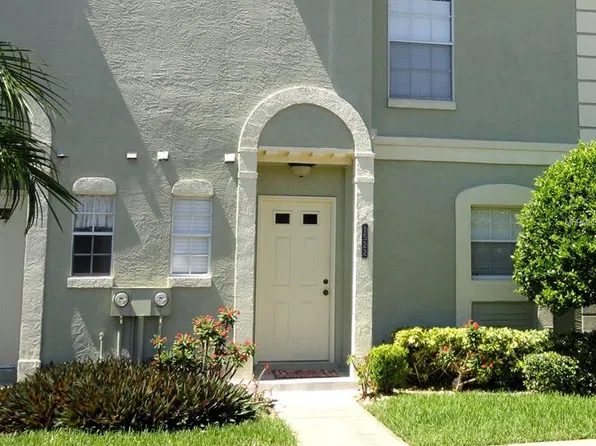 1522 Chateaux De Ville Ct, Clearwater, FL 33764
