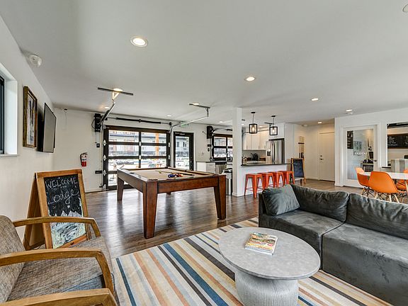 4th image of 2900 E Aurora Ave #48-2