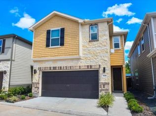 8618 Cedar Plains Ln, Houston, TX 77080