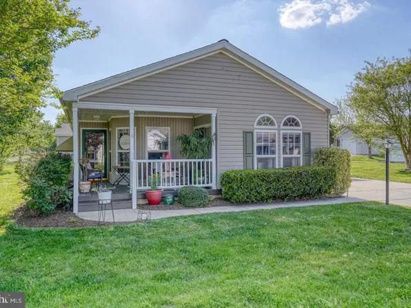 9 Sharp Ln, Camden Wyoming, DE 19934