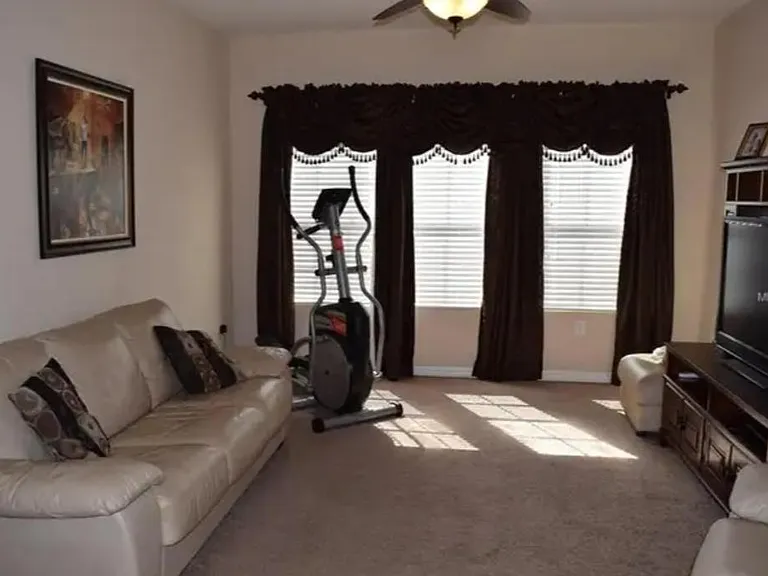 113 Campanello Ct — Photo 16