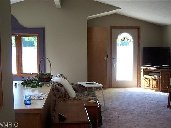 2nd image of 9368 Marywood Dr #110