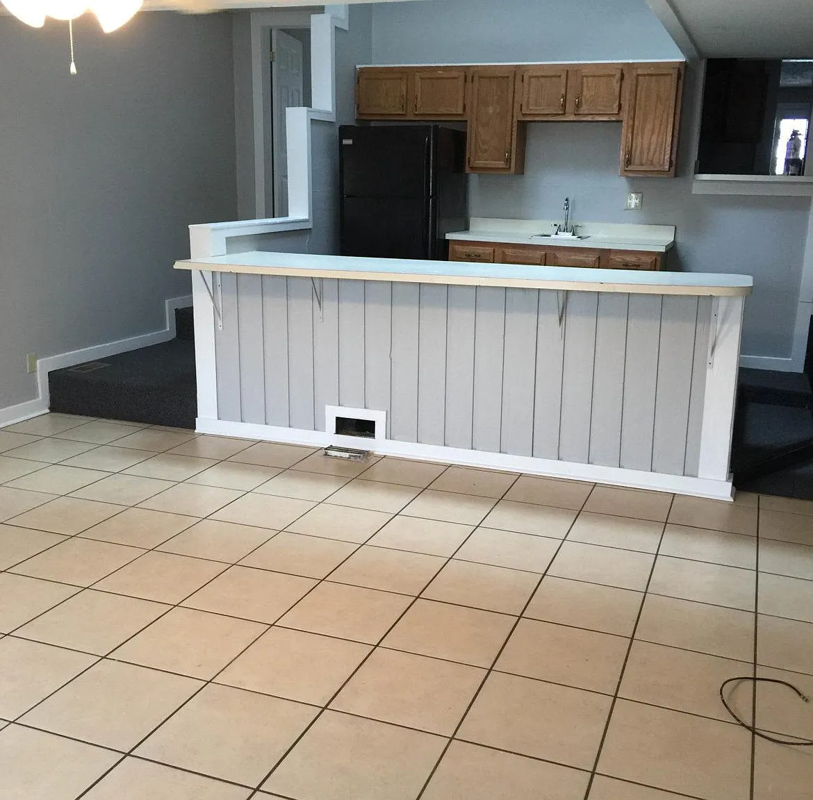 1124 W Marsh St — Photo 2