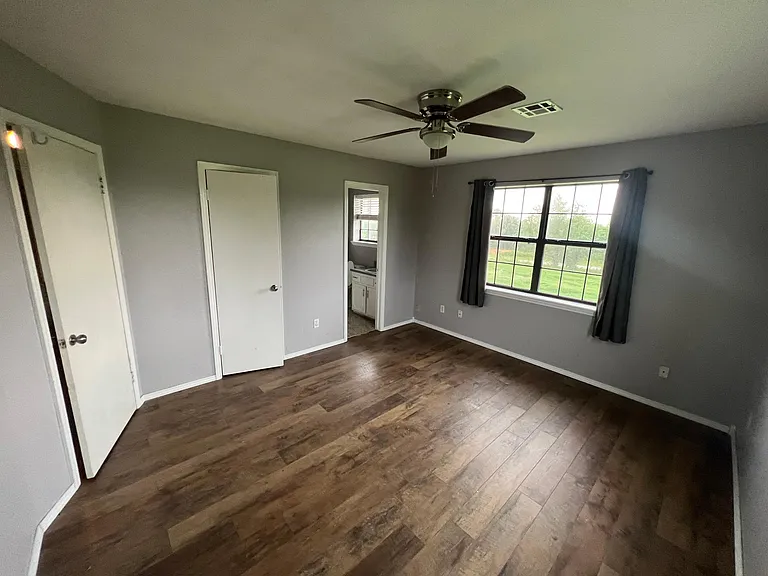 25963 May Ave — Photo 5