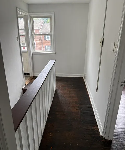 44 N Pennewell Dr — Photo 9