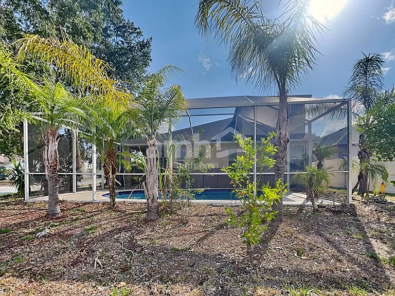 18212 Holly Hills Way — Photo 24