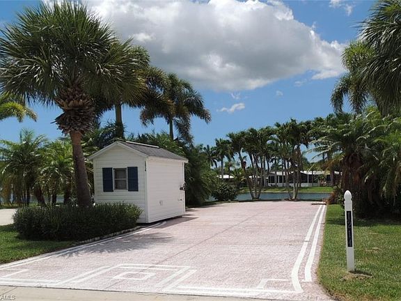 5th image of 1214 Silver Lakes Blvd