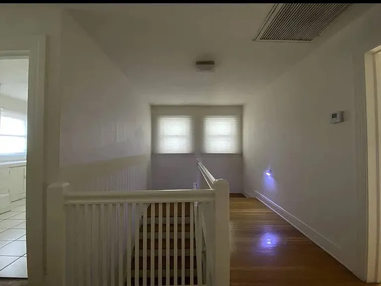 4431 Sunset Dr — Photo 10
