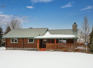 301 7th Ave NW, Hazen, ND 58545
