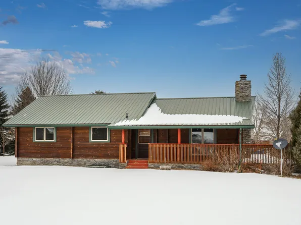 301 7th Ave NW, Hazen, ND 58545