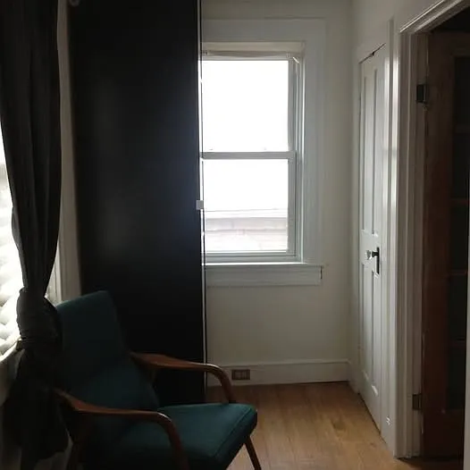 1 bed, 700 sqft, $1,900 — Photo 3
