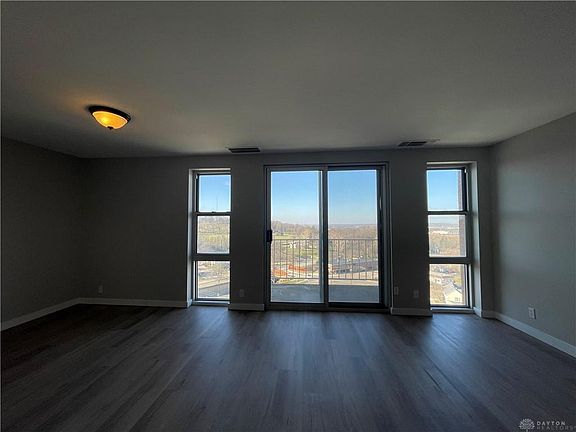 5th image of 2230 S Patterson Blvd APT 97