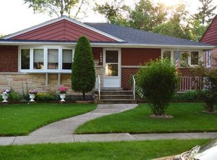 1644 Bristol Ave, Westchester, IL 60154