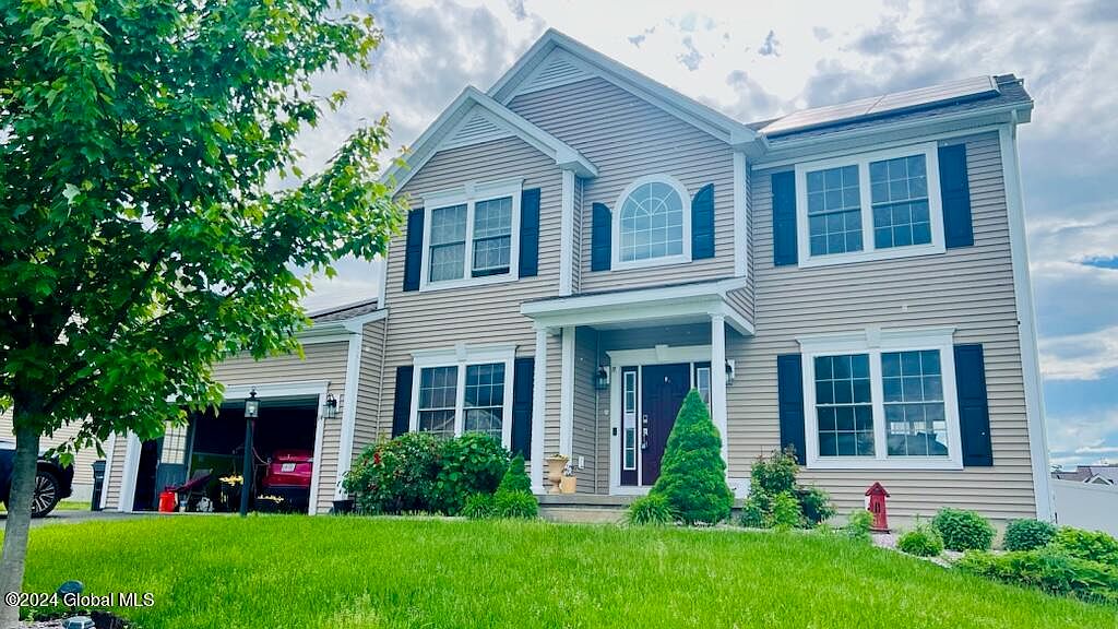 14 Buckingham Lane, Cohoes, NY 12047 MLS 202417422 Zillow