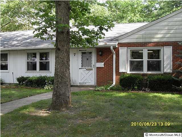 1st image of 90 Buckingham Drive #E