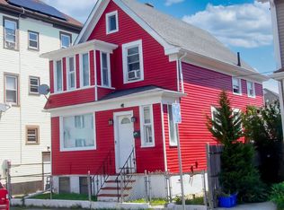 90 Hemlock St, New Bedford, MA 02740