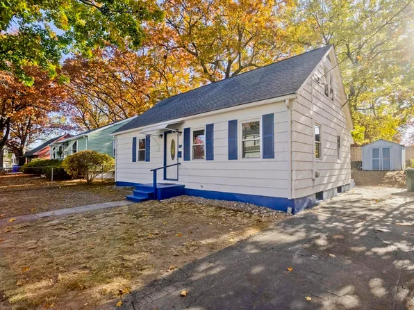 37 Wilber St, Springfield, MA 01104